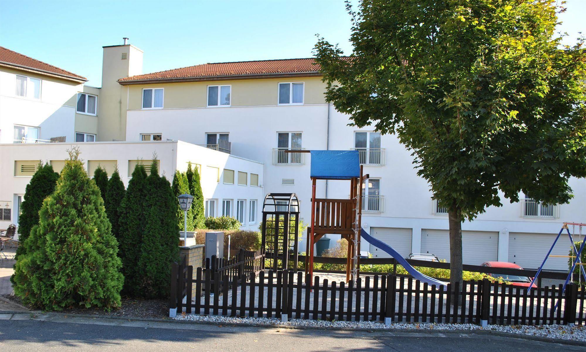 Heidehotel Lubast מראה חיצוני תמונה