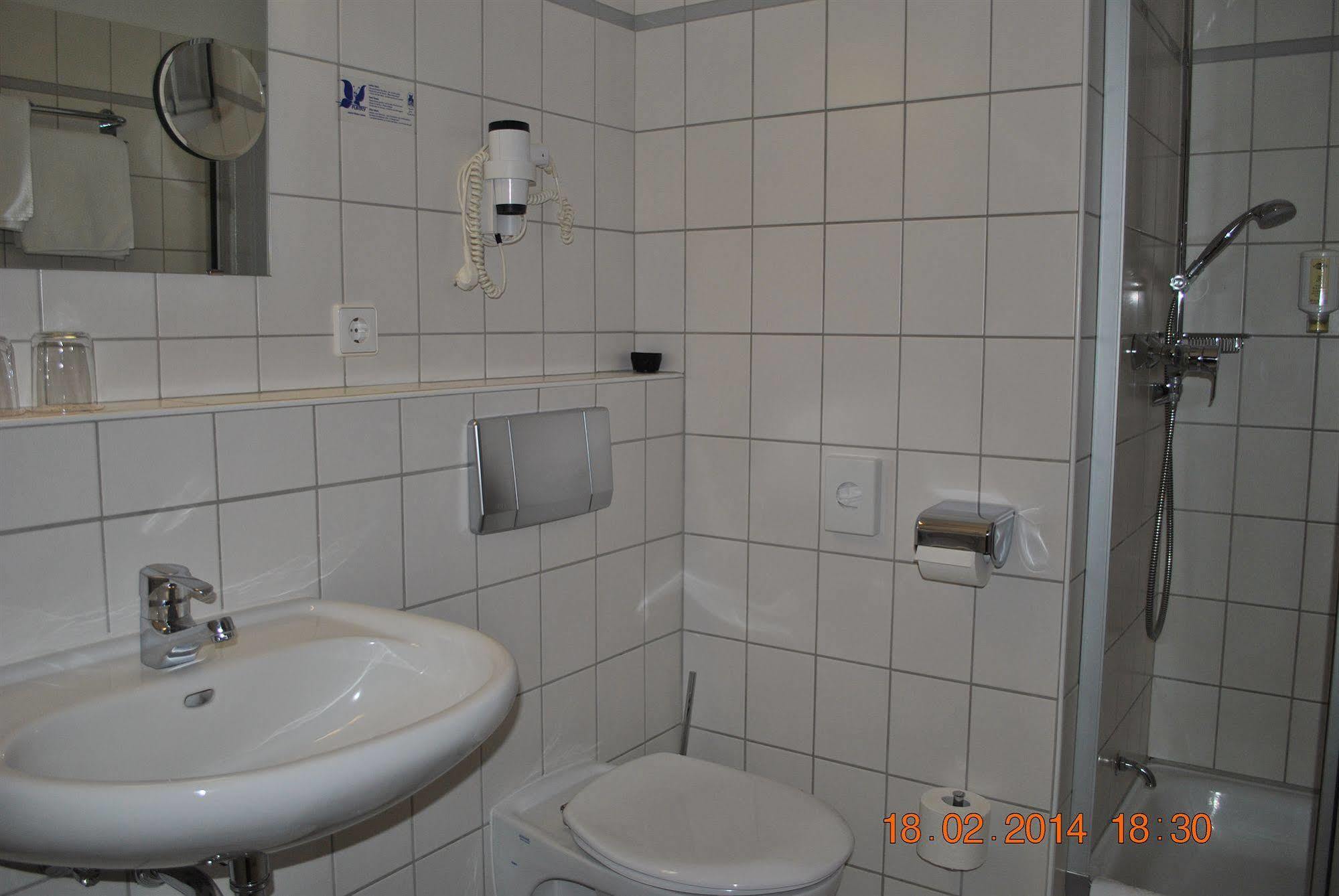 Heidehotel Lubast מראה חיצוני תמונה